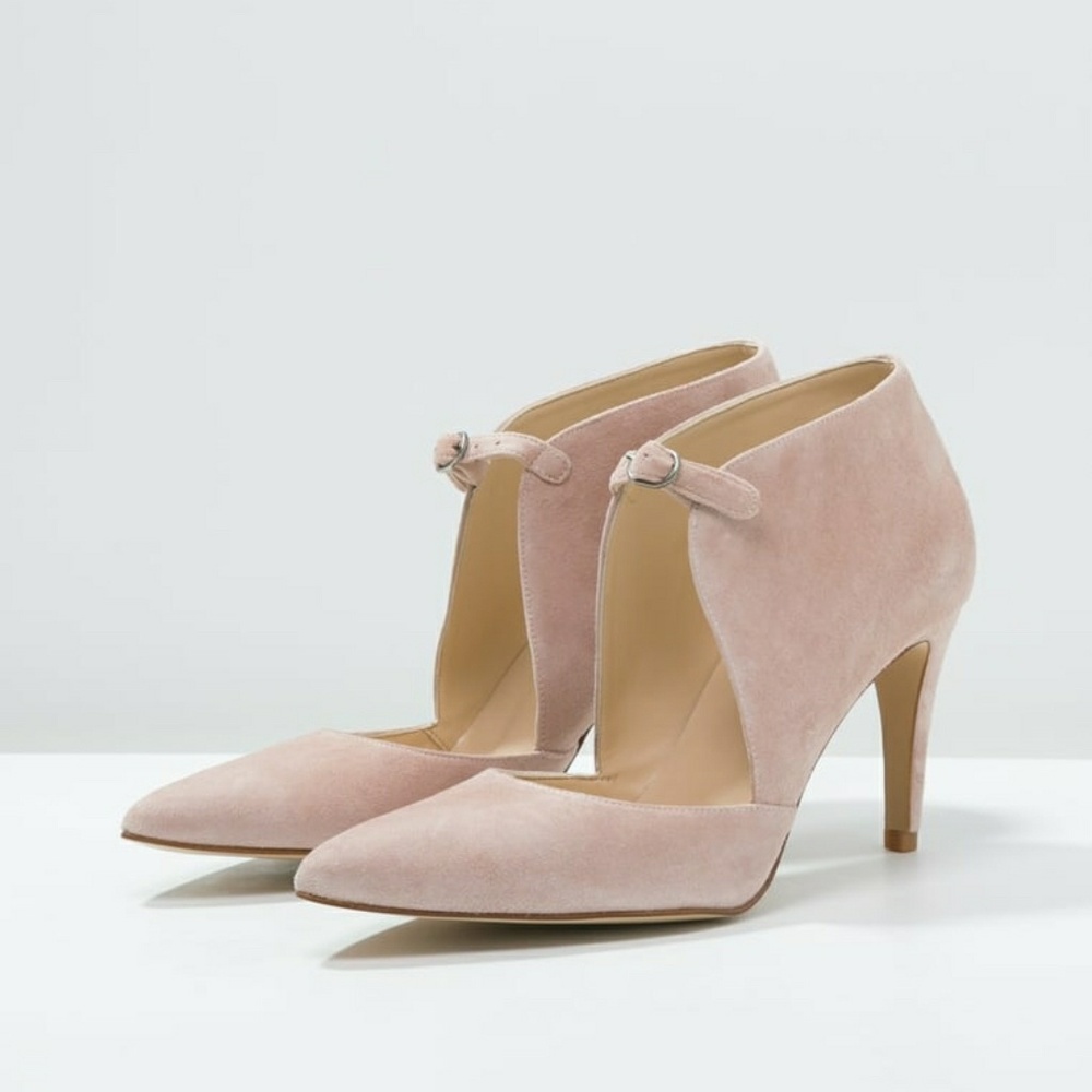 Free People Cerow Heels Pointy Toe Ankle Strap